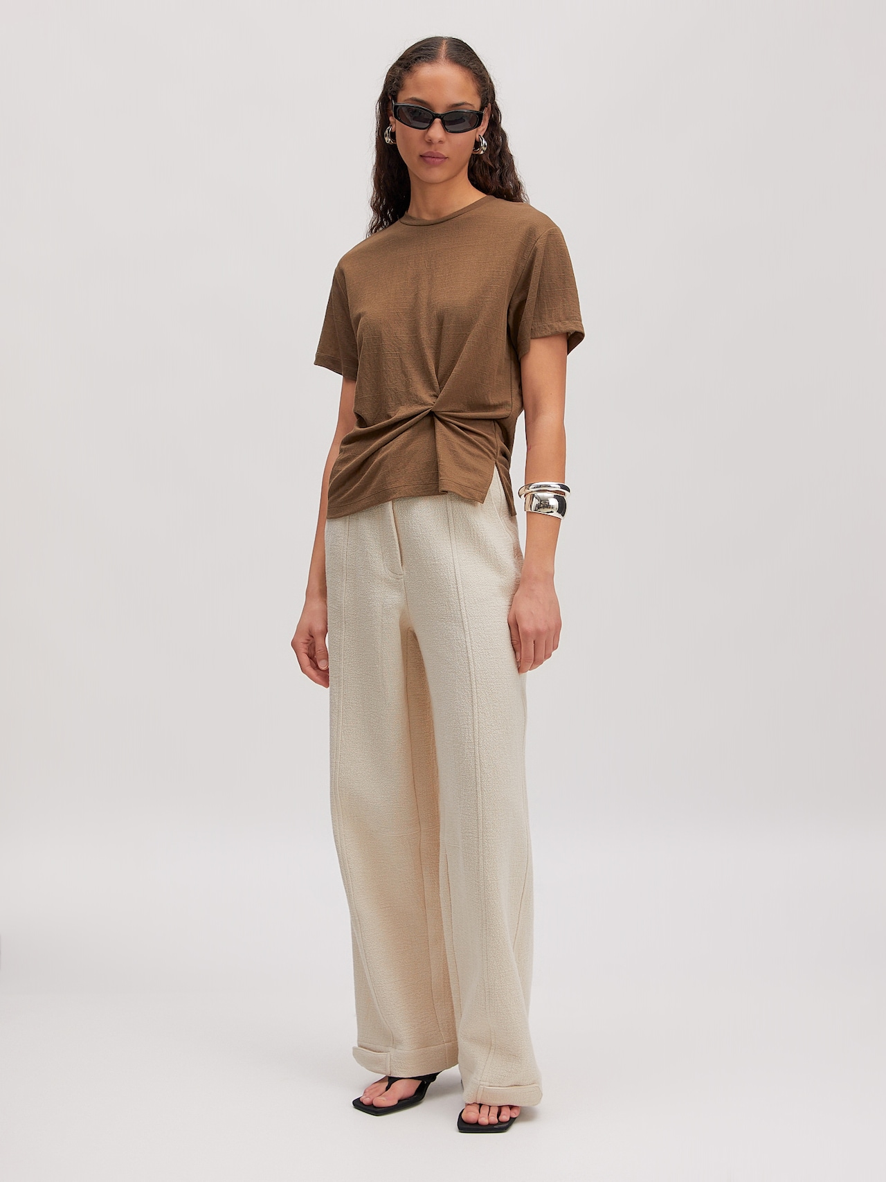 EDITED Shirt 'Ivette' Bruin