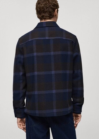 MANGO MAN Regular Fit Hemd 'Chelsea' in Blau