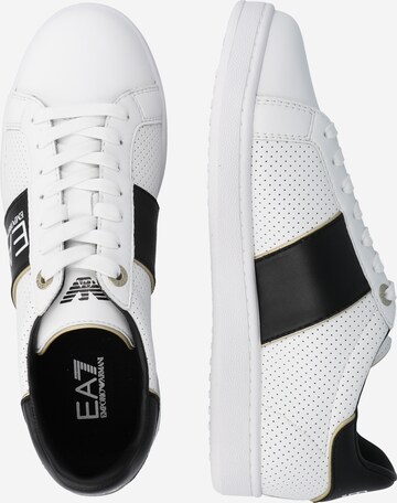 EA7 Emporio Armani Rövid szárú sportcipők - fehér