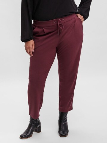 Vero Moda Curve Regular Pleat-Front Pants 'Eva' in Red: front