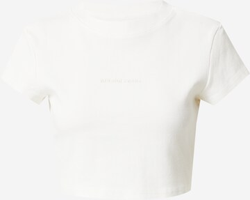 T-shirt Abrand en blanc : devant