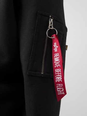 ALPHA INDUSTRIES - Sudadera en negro