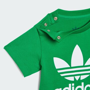T-Shirt 'Trefoil' ADIDAS ORIGINALS en vert