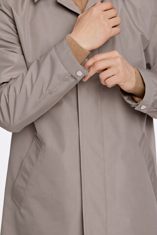 Lindbergh Between-Seasons Coat in Grey
