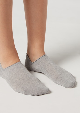 CALZEDONIA Ankle Socks in Grey: front