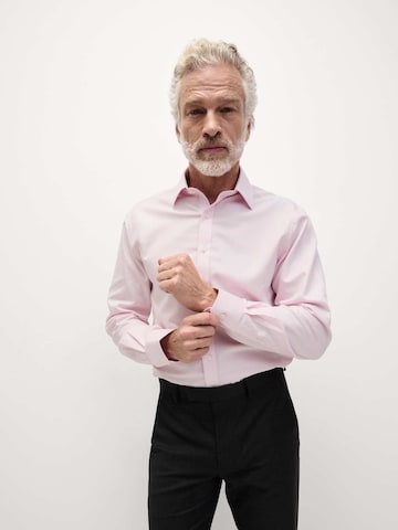 Coupe regular Chemise Marks & Spencer en rose : devant