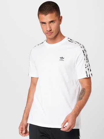 ADIDAS ORIGINALS Koszulka '3-Stripes Camo' w kolorze biały: przód