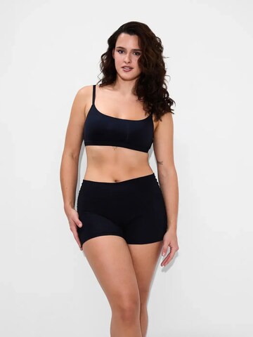 cfab (formerly creamy fabrics) - Bustier Sujetador 'Scoop Bralette' en negro