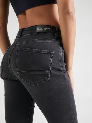 Summum Flared Jeans 'JULIET' in Black