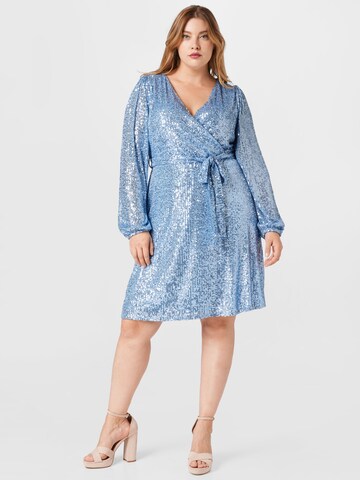 Dorothy Perkins Curve Mekko värissä hopea: edessä