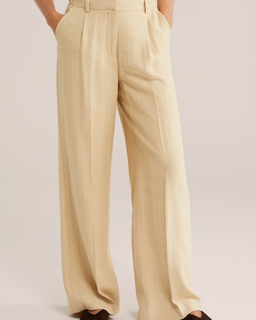 WE Fashion - Pierna ancha Pantalón de pinzas en beige