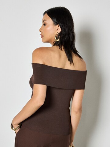 Haut ' ' Apricot en marron