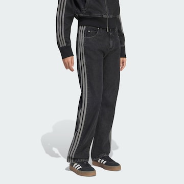 ADIDAS ORIGINALS Regular Дънки 'Firebird' в черно: отпред