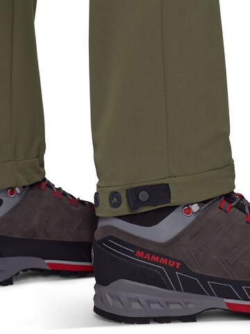 MAMMUT Regular Outdoor Pants in Green