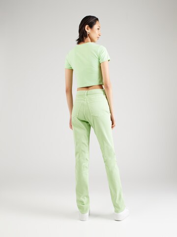 Coupe slim Jean ESPRIT en vert