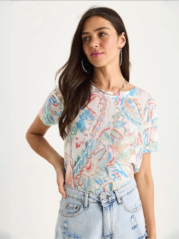 Maglietta di Bianco Lucci in bianco