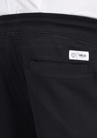 !Solid Regular Sweatshorts 'Tamp' in Schwarz