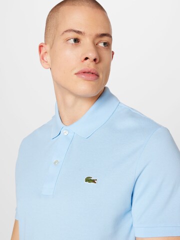 LACOSTE Slim fit Koszulka w kolorze niebieski