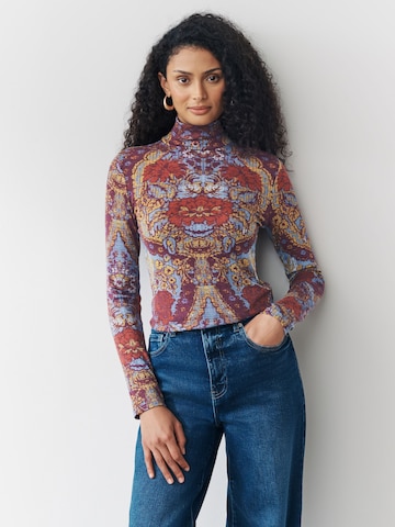 Next Póló - vegyes színek: elől