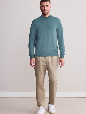Next Pullover i grå