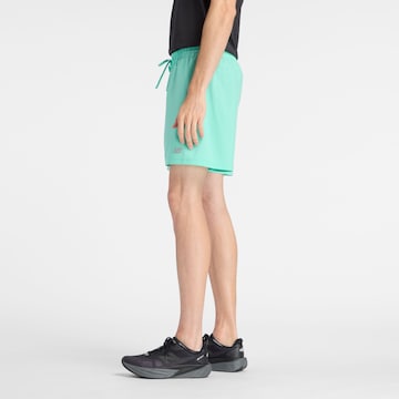 Regular Pantalon de sport 'Sport Essential Short 5"' new balance en vert