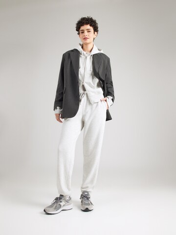 Abercrombie & Fitch Дънки Tapered Leg Панталон в сиво