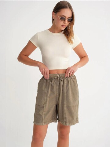 MixRay Regular Shorts in Beige
