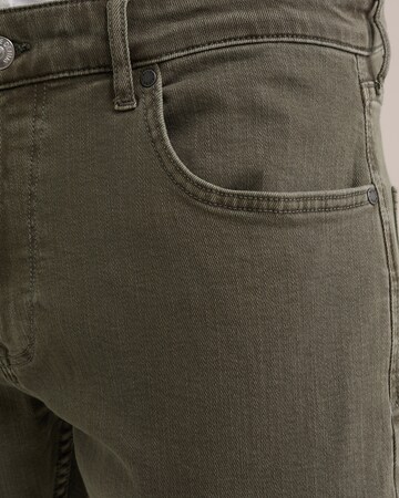 WE Fashion regular Jeans i grøn