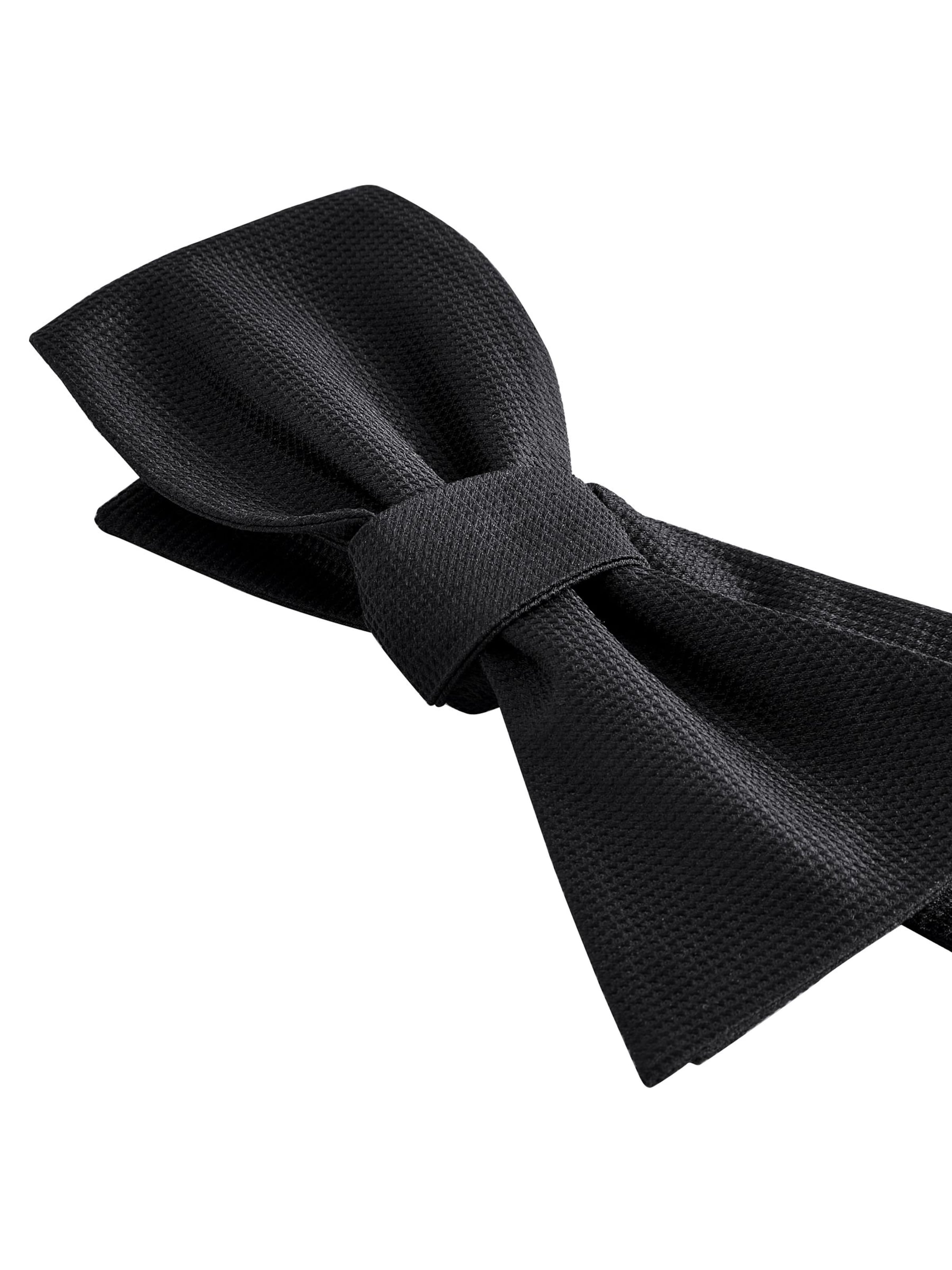 Next Бабочка в Черный