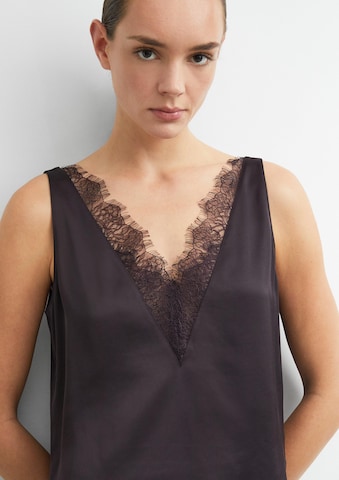 COMMA Top in Lila