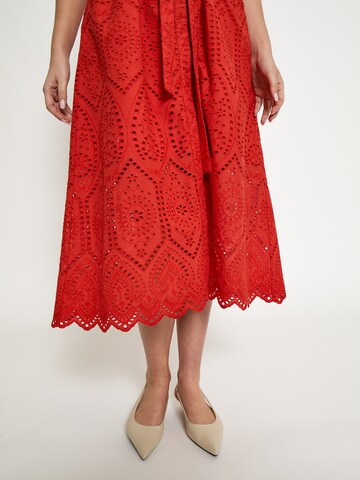 Peppercorn - Vestido 'Noa' en rojo