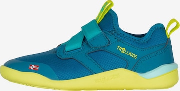 TROLLKIDS Flats in Blue: front