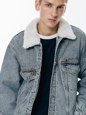 Pull&Bear Winter jacket in Blue