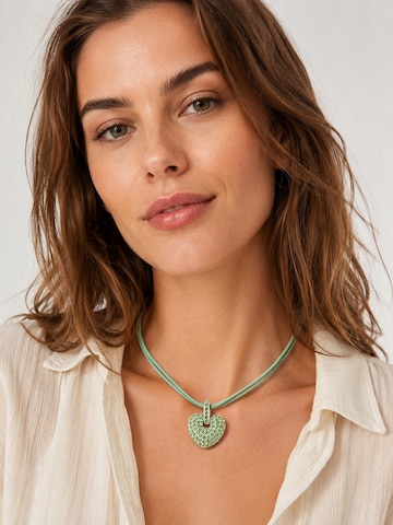 Allgäu Rebell Necklace 'Roxana' in Green