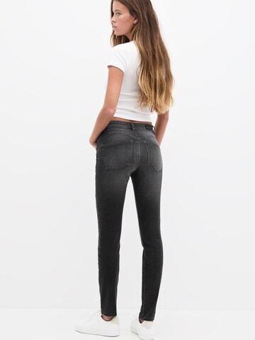 Pull&Bear Regular Jeans in Grau