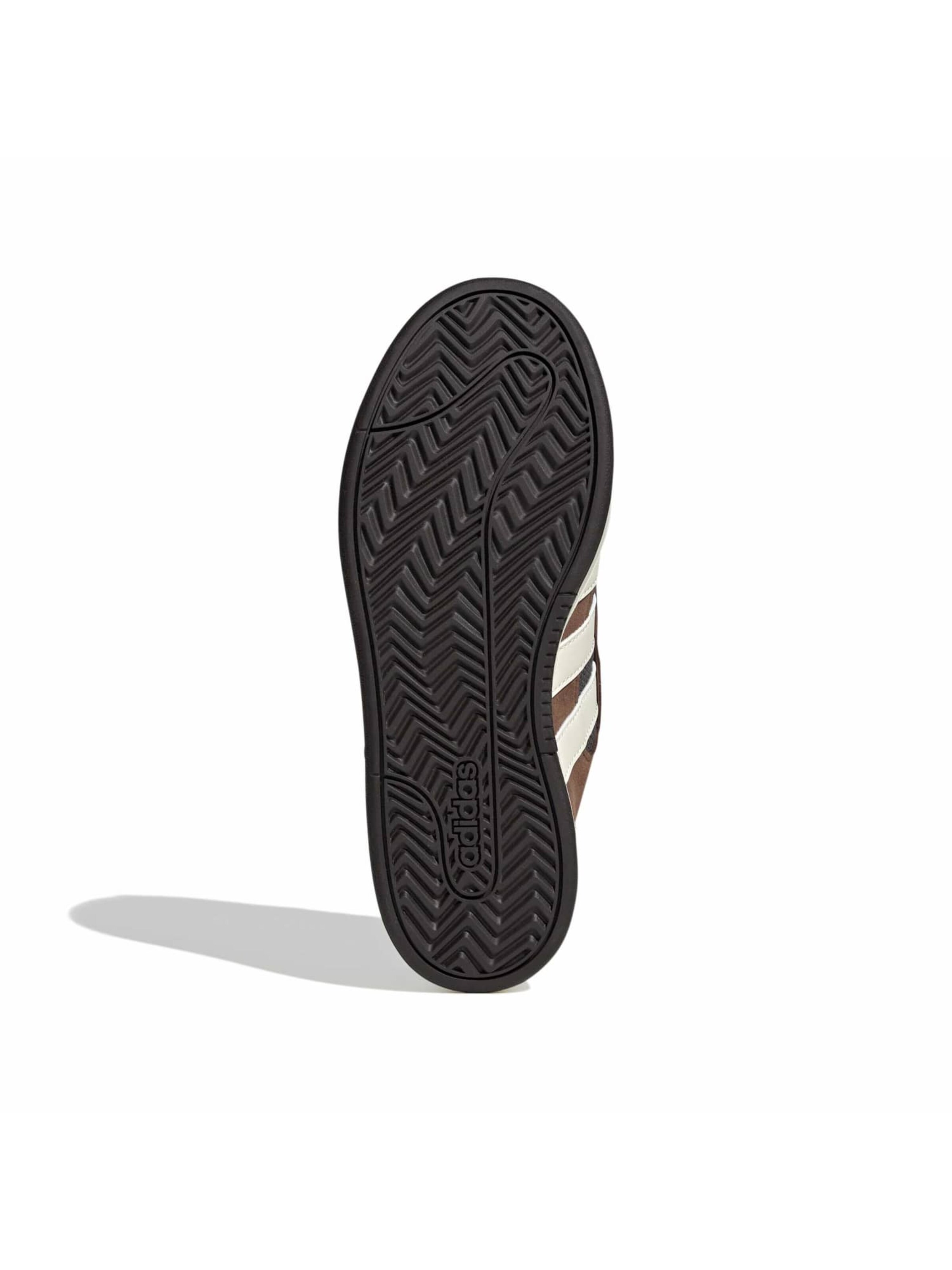 ADIDAS SPORTSWEAR Sneakersy niskie 'GC ALPHA SK8' w kolorze brązowy