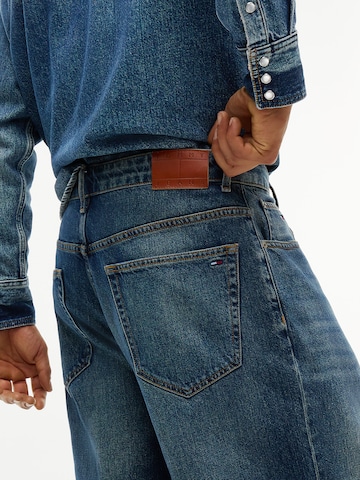 Tommy Jeans Baggy Jeans 'THEO' in Blue