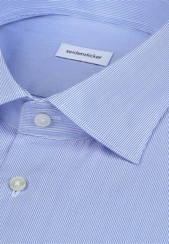 Coupe slim Chemise business 'CLASSIC ESSENTIALS' SEIDENSTICKER en bleu