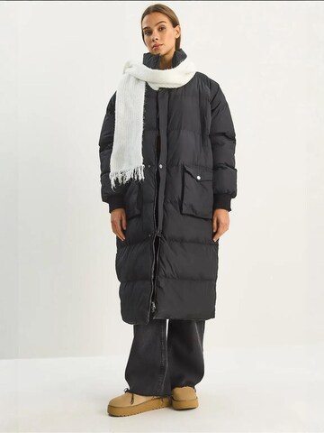 Bianco Lucci Winter Coat in Black