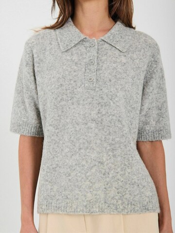 NORR Neulepaita 'Halli' värissä harmaa