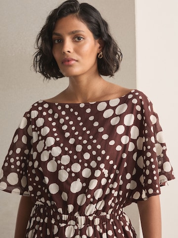 Robe Next en marron