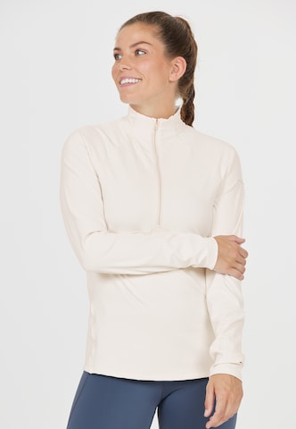 ENDURANCE Midlayer 'Lucile' in Weiß: Vorderseite