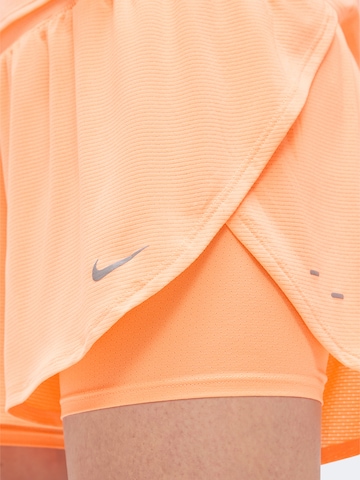 NIKE Обычный Спортивные штаны 'TEMPO' в Оранжевый