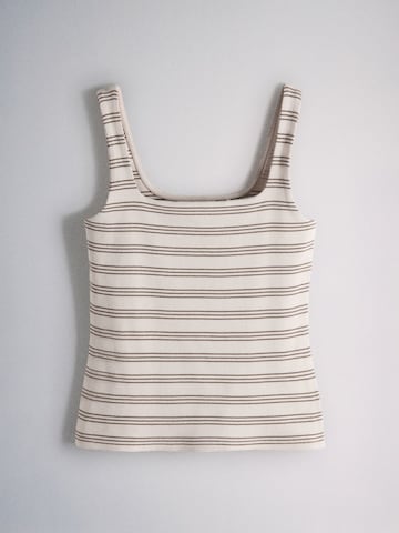 The Set Top in Bruin