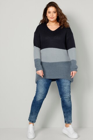 Angel of Style Sweater in Blue