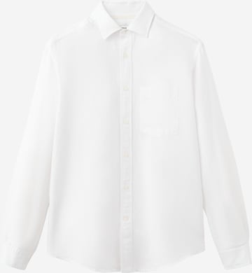 MANGO MAN Regular fit Button Up Shirt 'AVISPAF' in White: front