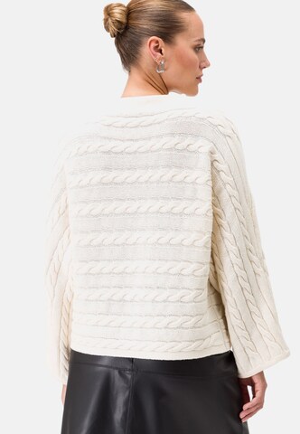 zero Strickpullover mit Trompetenärmeln in Beige
