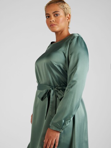 Vero Moda Curve Платье 'Merle' в Зеленый