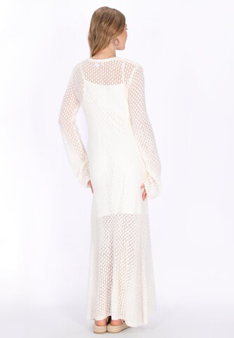 IZIA - Vestido de malha em branco