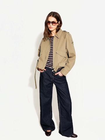 Giacca di mezza stagione di Bershka in beige